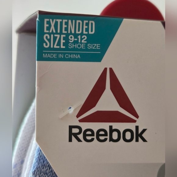 Reebok Women's No Show Liner Socks Extended Size (Shoe Size 9-12) - Picture 4 of 9
